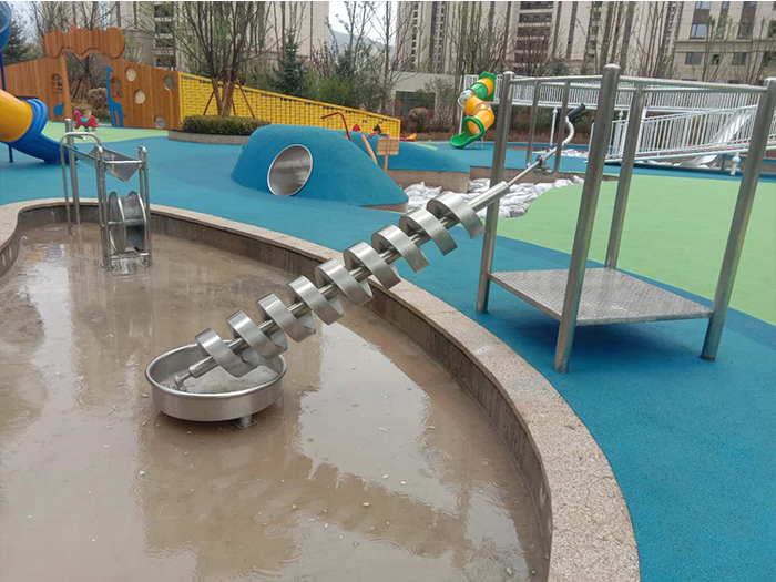 上海非標(biāo)游樂(lè)設(shè)備
